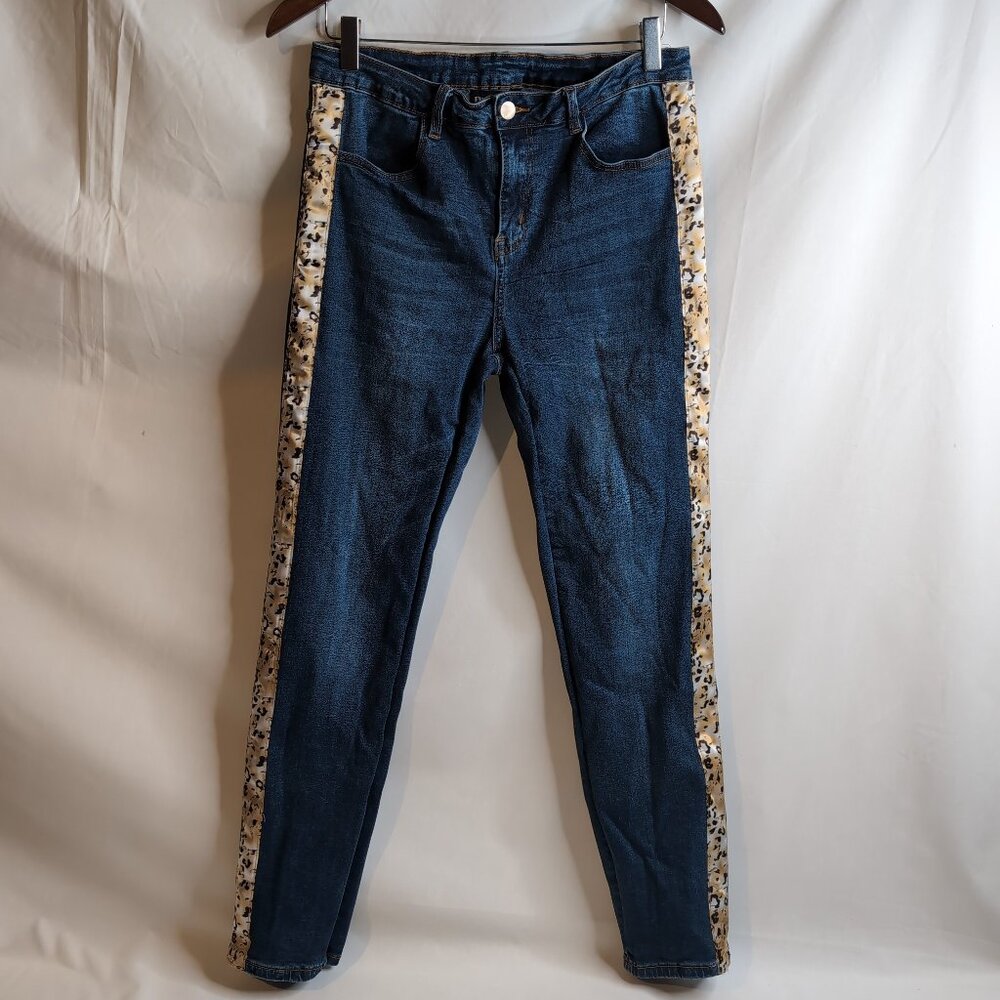 Frank Lyman Montreal Women's Blue Denim Jeans Cheetah Stripe, Size 10  (28-29")